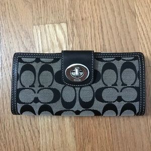 Coach wallet